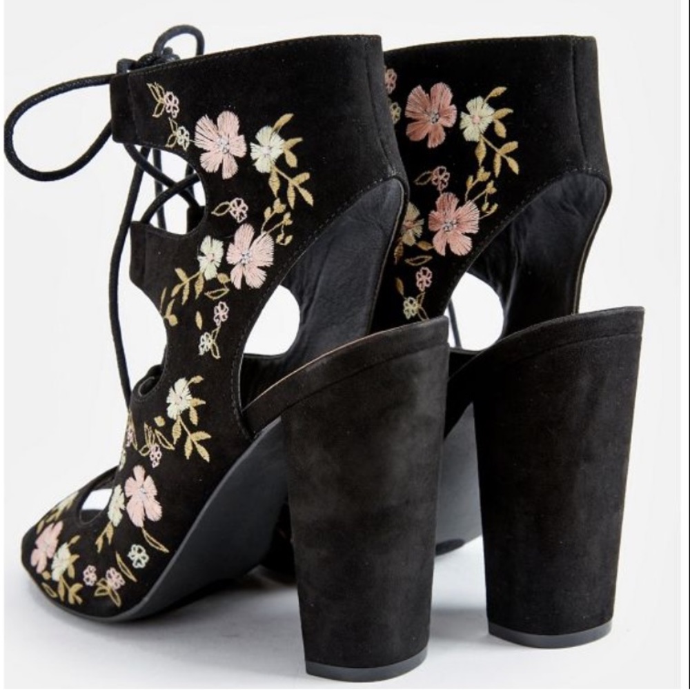 Lizette Flower Embroidered Tie up Heels